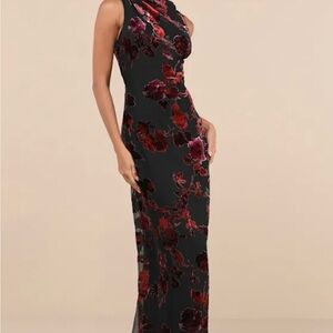 Lulus Composed Glamour Red & Black Burnout Velvet Maxi Dress Size M NWT